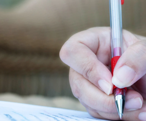 Últimos dias para se inscrever no concurso da Caixa com salários de até R$ 16,5 mil