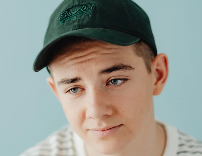 Estudo aponta que expressões faciais podem indicar risco de depressão