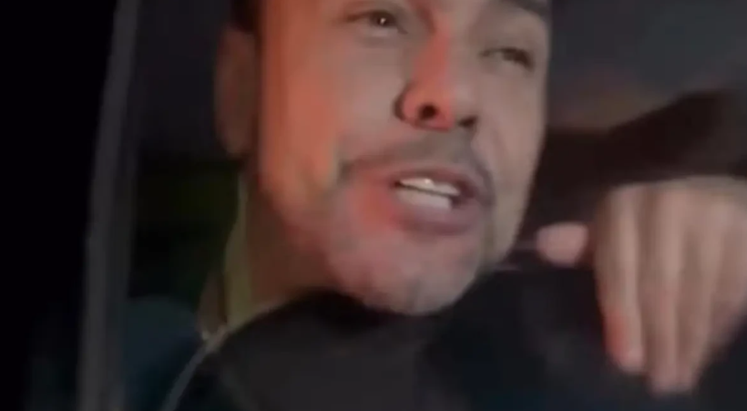 Zezé di Camargo acaba preso em janela de carro durante encontro com fãs