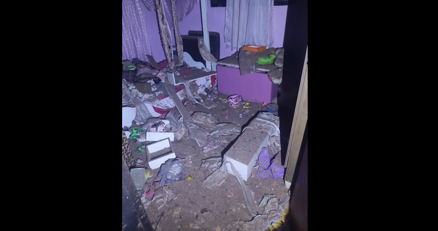 Incêndio provocado por ex-namorado destrói casa em Anápolis e mobiliza bombeiros