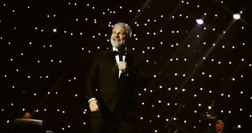 Teatro Goiânia recebe tributo a Frank Sinatra