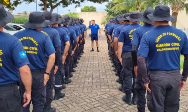 Caldas Novas abre concurso com 15 vagas para Guarda Civil