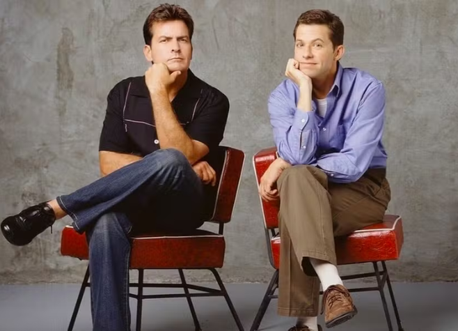 Charlie Sheen revela por que nunca mais falou com ex-colega após Two and a Half Men