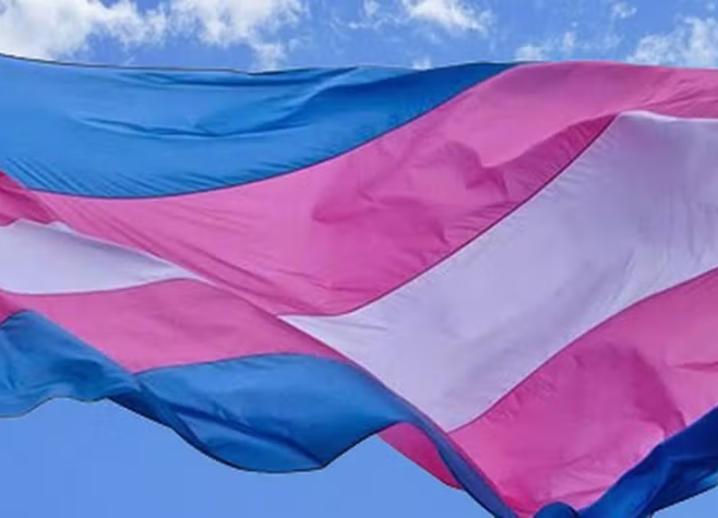 Rede pública realiza ação de saúde integral no Dia da Visibilidade Trans, em Rio Verde