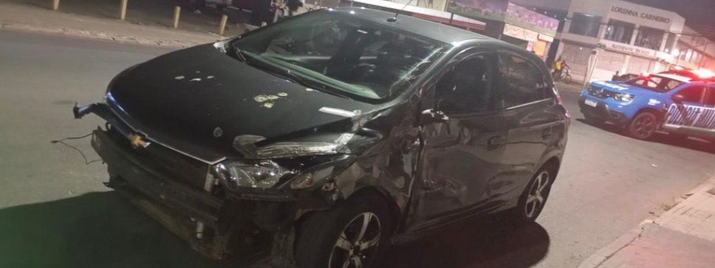 Acidente fatal em cruzamento de Goiânia deixa uma vítima e motorista é preso por dirigir embriagado