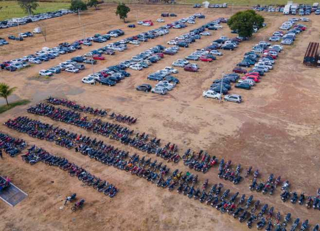 Leilão do Detran-GO vai ofertar cerca de 700 veículos nesta quinta (22)