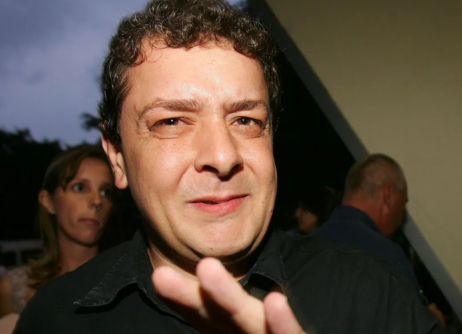 Oposição mira Lulinha e articula nova CPMI para investigar atuação do filho de Lula