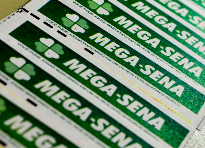 Mega-Sena acumula e próximo prêmio chega a R$ 47 milhões