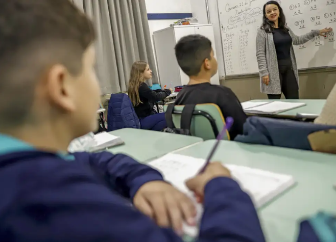 Olimpíadas de Matemática acontece nesta terça-feira (03) com participação de mais 18 milhões de estudantes 