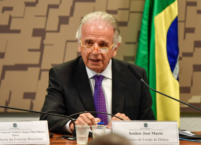 MINISTRO DE DEFESA AFIRMA QUE PRISÃO DO GENERAL BRAGA NETTO ERA ESPERADA 