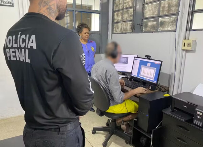 Inédito: Detento realiza defesa de doutorado no sistema prisional goiano e é aprovado