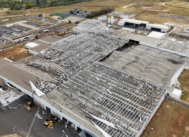 Tempestade paralisa fábrica da Toyota em SP; empresa propõe layoff a trabalhadores
