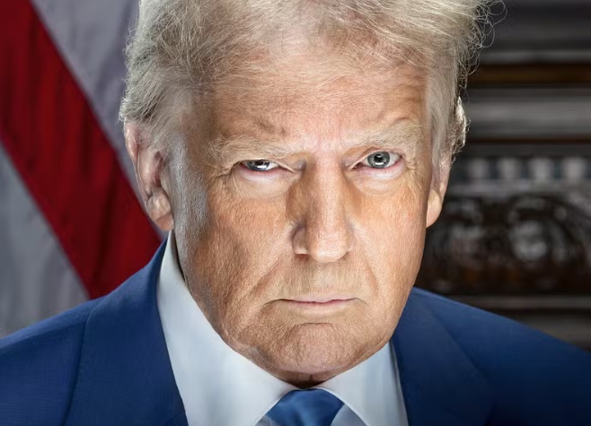 TRUMP ASSINA DECRETO PARA ACABAR COM CIDADANIA POR NASCIMENTO