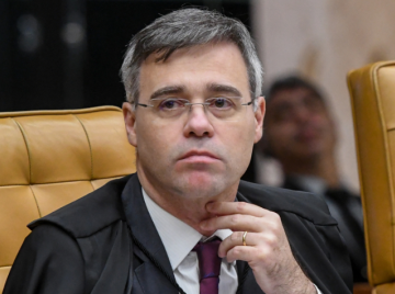 Salário do STF dá condição média de vida, diz Mendonça, que recebeu R$ 182 mil em 2026