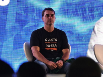 Flávio Bolsonaro propõe pagamento por hora trabalhada como alternativa ao fim da escala 6×1