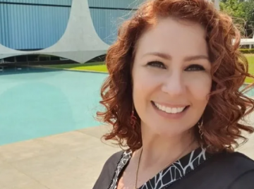 Condenada pelo STF, Zambelli foge do Brasil e promete 'resistir' na Europa