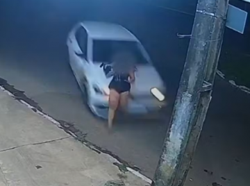 Mulher é  atropelada pelo ex-namorado duas vezes 