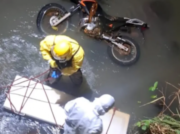 Motociclista é encontrado morto dentro de córrego em Goiás
