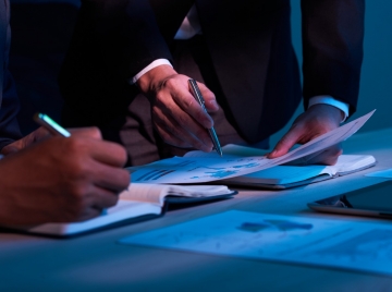 Comissões de assessores entram no centro de debate sobre transparência financeira