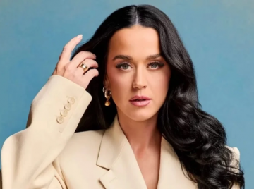 Katy Perry é investigada na Austrália após acusações de agressão sexual feitas por atriz