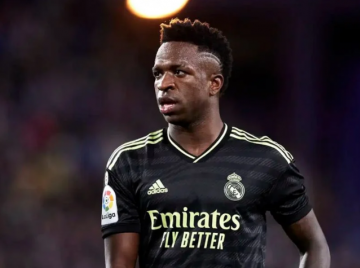 CBF sai em defesa de Vini Jr. após novo caso de racismo na Champions League