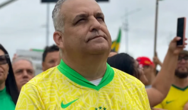 Relator da CPMI do INSS, Alfredo Gaspar é confirmado como vice de Flávio Bolsonaro