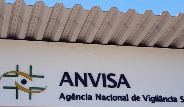 Anvisa determina recolhimento de alimentos irregulares de três marcas e proíbe venda de azeite clandestino