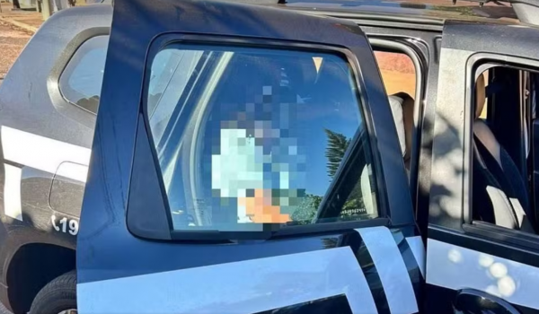 Mulher é presa por ajudar marido a abusar de crianças em Goiás 