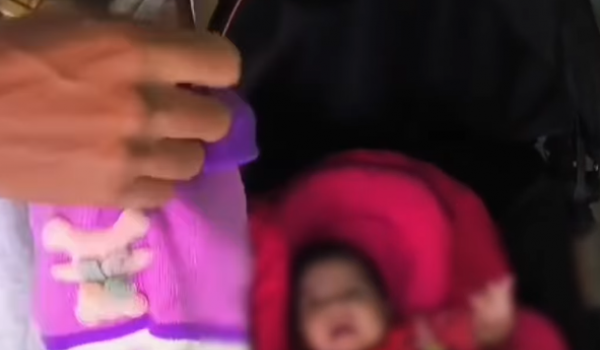 Suspeitos são presos por tráfico de drogas com carrinho de bebê usado para esconder entorpecentes em Goiânia 