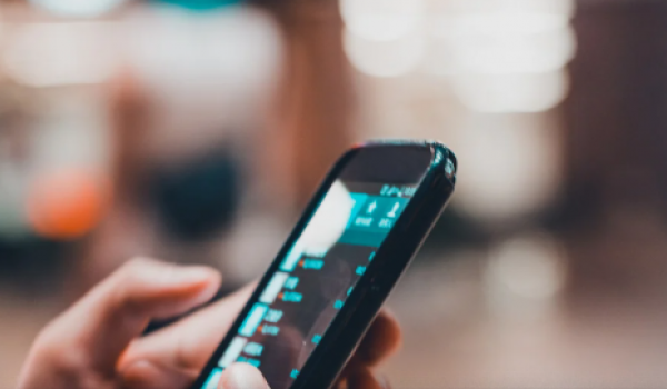 Governo lança cadastro nacional para identificar celulares roubados e furtados 