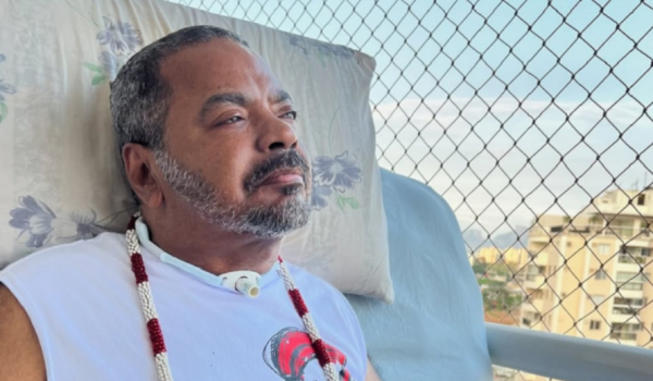 Morre o sambista Arlindo Cruz aos 66 anos após tratamento contra pneumonia 