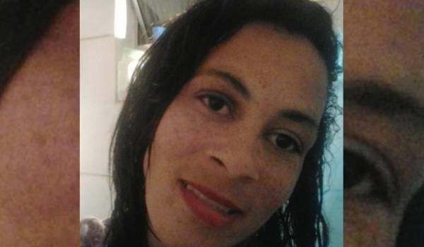 Criança de 9 anos esfaqueia e mata a própria mãe após discussão 
