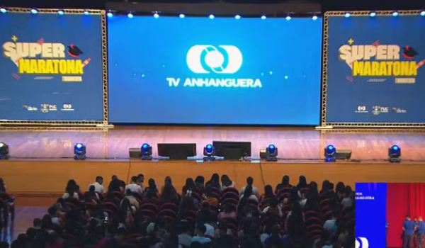 Super Maratona ENEM 2025 oferece dois dias de revisão gratuita para estudantes