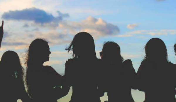  Brasil tem 6 milhões de mulheres a mais que homens, revela IBGE