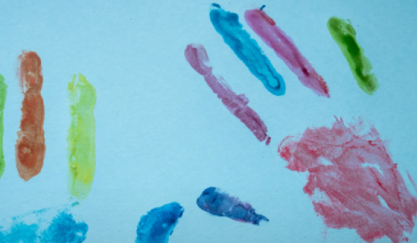 Polícia Civil confirma fraudes em clínica de atendimento a crianças com TEA em Goiânia