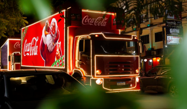 Caravana Iluminada de Natal 2025 vai passar por Goiás e Distrito Federal