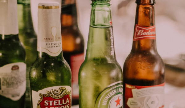 Restrição no horário de distribuidoras em Goiânia provoca queda de receita e empregos