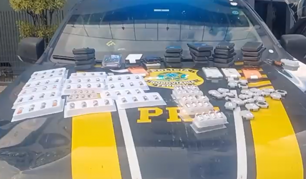 PRF apreende medicamentos de uso controlado e eletrônicos irregulares em operação no sul de Goiás