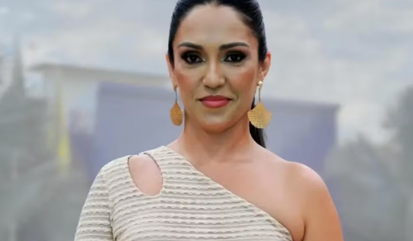 Vereadora impede ataque armado contra o marido em restaurante de Goiás