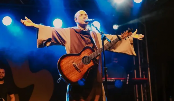 Itumbiara recebe Dia Nacional da Juventude 2025 com programação religiosa e musical