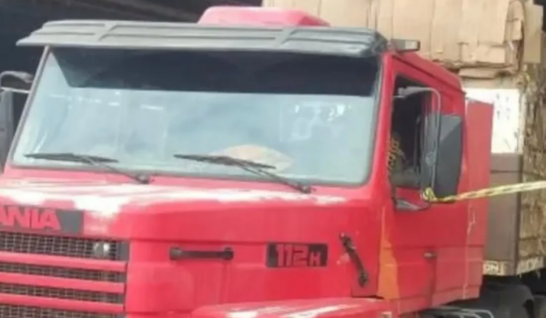 Trabalhador morre após cair de caminhão em indústria de reciclagem em Anápolis