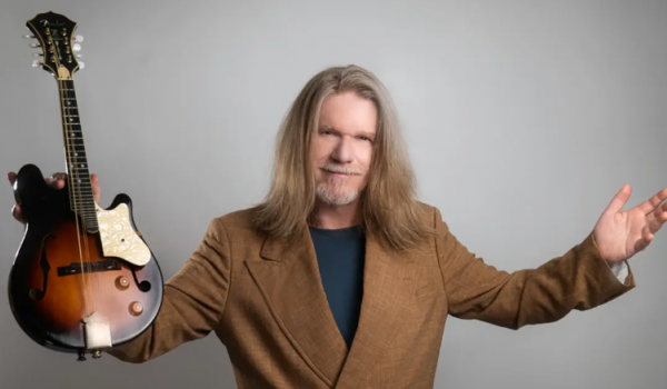 Humberto Gessinger encerra turnê acústica em Goiânia no dia 25 de julho