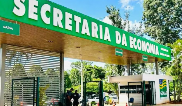 Goiás abre concurso para auditor fiscal com salário inicial de R$ 28,5 mil