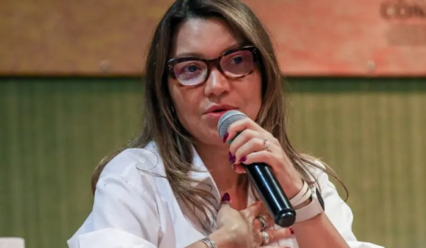 Janja relata dois casos de assédio como primeira-dama