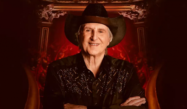 Sérgio Reis faz show em Goiânia e celebra 67 anos de carreira