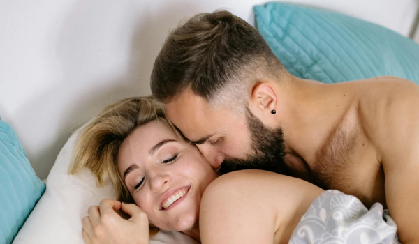 Frases na hora do sexo podem atrapalhar o clima, aponta debate