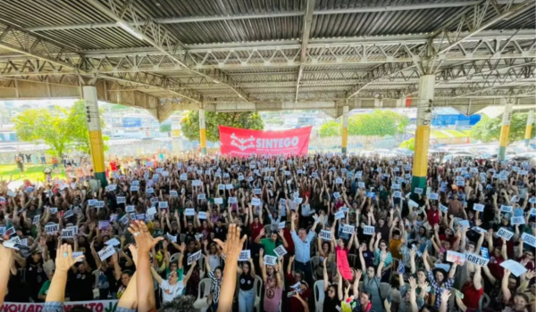 Greve na Educação pode afetar 23 mil alunos em Goiânia