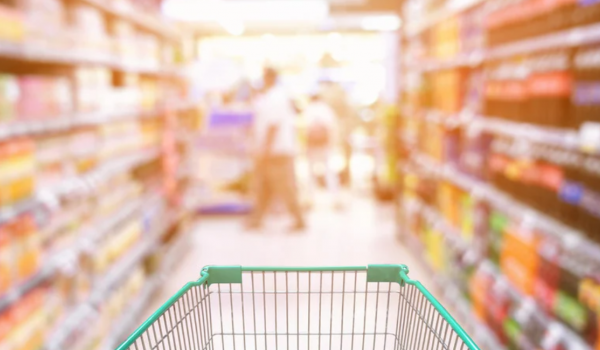 Supermercados de Goiânia descumprem regra dos domingos e podem ser multados