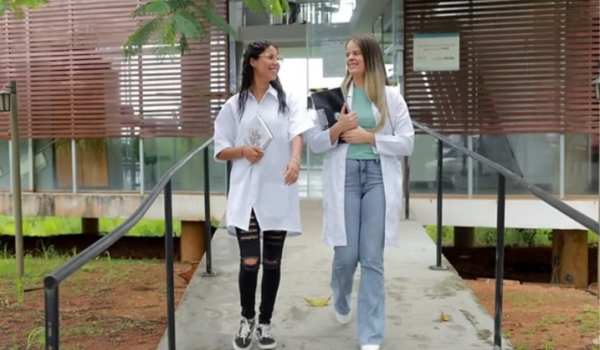 UEG abre vestibular de Medicina com 30 vagas para 2027