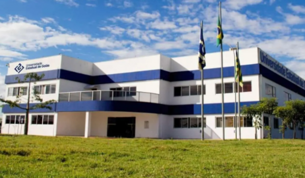 UEG abre 4,3 mil vagas em 35 cursos de graduação